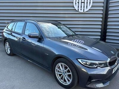 Used BMW 330e Comfort Edition 2021