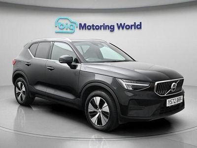 Begagnad Volvo XC40 Core 211 HK (155 kW) 2022 Svart SUV
