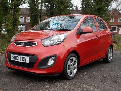 Used Kia Picanto Air 68 HP (50 kW) 2013 Red Hatchback