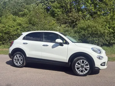 Usado Fiat 500X City Look 140 HP (102 kW) 2016 Branco SUV
