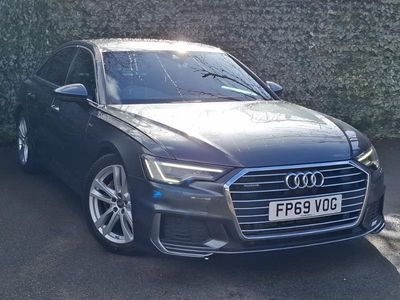 Usado Audi A6 S-Line 245 HP (180 kW) 2019 Cinzento Sedan