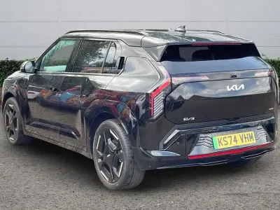 Used Kia EV3 Air 147 kW (201 HP) 2024 SUV