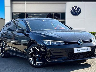 Used VW Passat R-line 150 HP (110 kW) 2025 Black Estate