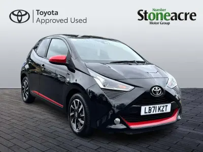 Used Toyota Aygo Trend 72 HP (52 kW) 2021 Black Hatchback
