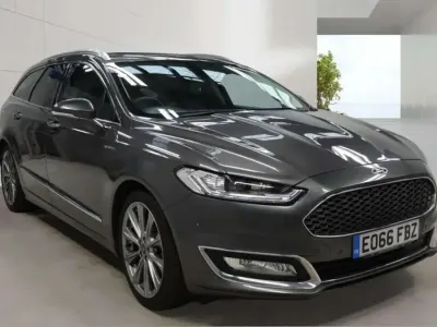 Second-hand Ford Mondeo Vignale 180 CP (132 kW) 2016 Gri Break