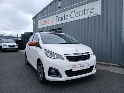 Used Peugeot 108 Roland Garros 82 HP (60 kW) 2016 White Hatchback