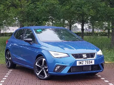 Used Seat Ibiza FR Sport 95 HP (69 kW) 2025 Blue Hatchback