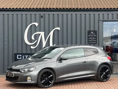 Usado VW Scirocco R-line 2015 Cinzento Coupé