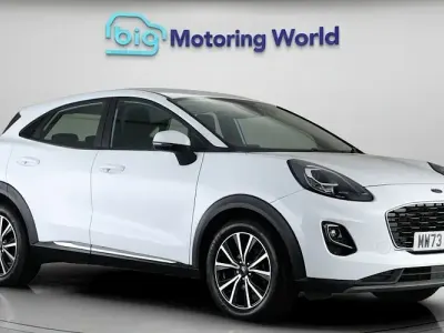 Begagnad Ford Puma Titanium 125 HK (91 kW) 2023 Vit SUV
