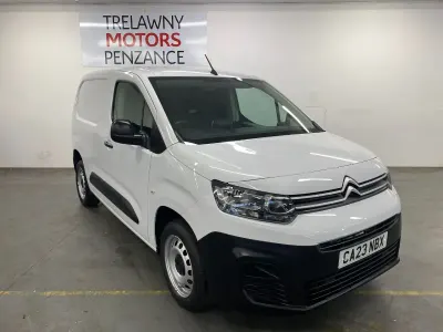 Used Citroën Berlingo 100 HP (73 kW) 2023 White MPV