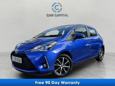 Blue Used 2019 Toyota Yaris Hybrid Hatchback | £10,988 (Fair price)