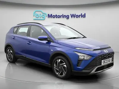 Używany Hyundai Bayon SE 100 KM (73 kW) 2023 Niebieski SUV