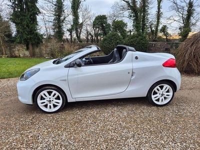 White Used 2011 Renault Wind GT-Line Cabriolet | £2,495 (Fair price)