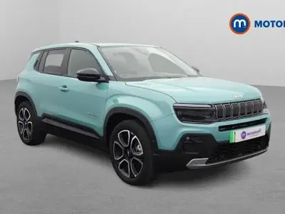 Begagnad Jeep Avenger Summit 114 kW (156 HK) 2024 SUV