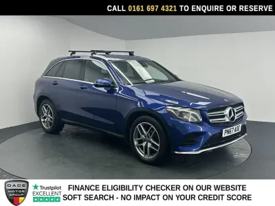 Usado Mercedes GLC220 AMG line 170 HP (125 kW) 2017 Azul SUV