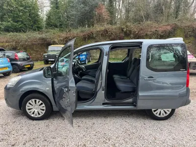 Usado Citroën Berlingo VTR Sport 2012 Cinzento Monovolume