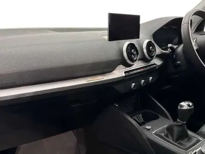 Begagnad Audi Q2 Sport 2023 SUV