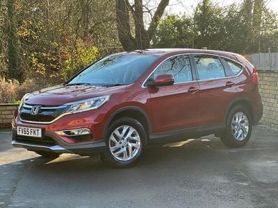 Red Used 2015 Honda CR-V SE SUV | £6,250 (Fair price)