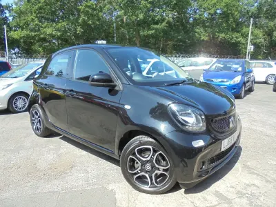 Used Smart ForFour Premium 71 HP (52 kW) 2015 Black Hatchback