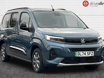 Used Vauxhall Combo Ultimate 100 kW (136 HP) 2024 Blue Estate