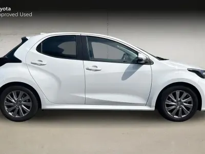 Used Toyota Yaris 2023 White Hatchback