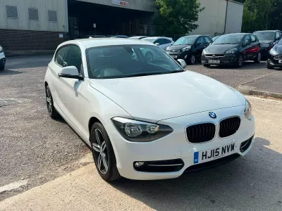 Used BMW 116 Sport Line 2015 White Hatchback