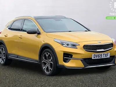 Used Kia XCeed First Edition 140 HP (102 kW) 2019 Yellow SUV