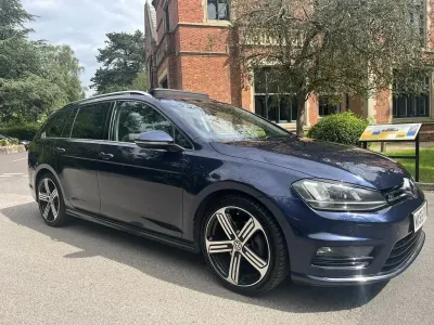 Used VW Golf VII SE 2016 Blue Estate