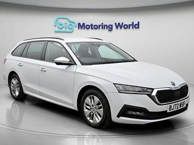 Used Skoda Octavia SE Technology 110 HP (80 kW) 2022 White Estate