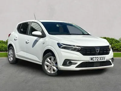 Gebraucht Dacia Sandero Comfort 100 PS (73 kW) 2023 Weiß Kleinwagen