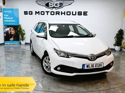 Used Toyota Auris