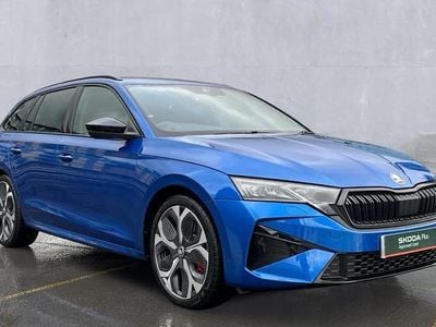 Used Skoda Octavia vRS 265 HP (194 kW) 2025 Race blue Estate