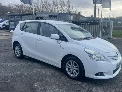 Used Toyota Verso 2012 White MPV