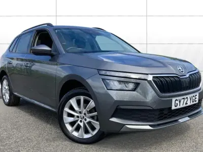 Gebraucht Skoda Kamiq SE Drive 95 PS (69 kW) 2023 Grau SUV