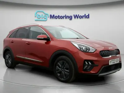 Used Kia Niro 139 HP (102 kW) 2022 Red SUV