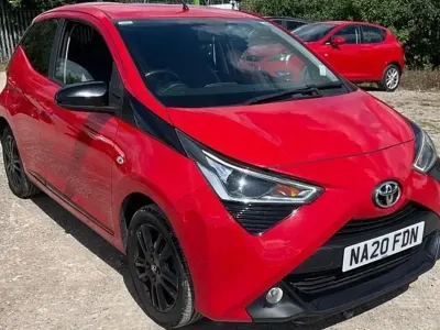Used Toyota Aygo Trend 72 HP (52 kW) 2020 Red Hatchback