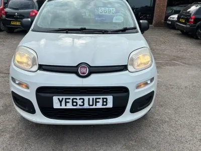 Używany Fiat Panda Pop 69 KM (50 kW) 2013 Biały Hatchback