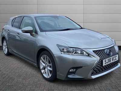 Lexus CT200h