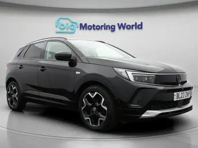 Used Vauxhall Grandland X Ultimate 130 HP (95 kW) 2023 Black SUV