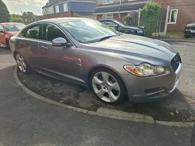 Used Jaguar XF Portfolio 275 HP (202 kW) 2010 Grey Sedan