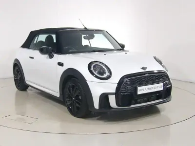 Used Mini Cooper Sport 134 HP (98 kW) 2024 White Hatchback