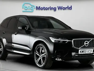 Used Volvo XC60 R-Design 197 HP (144 kW) 2021 SUV