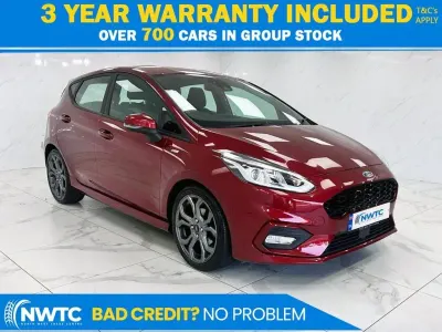 Begagnad Ford Fiesta ST-Line 140 HK (102 kW) 2018 Röd Halvkombi