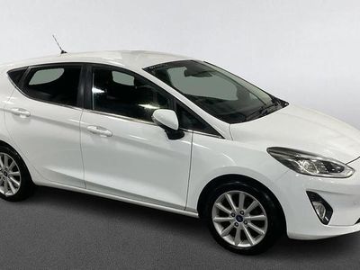 Used Ford Fiesta Titanium 100 HP (73 kW) 2017 White Hatchback