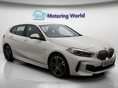 Used BMW 118 M Sport 134 HP (98 kW) 2022 White Hatchback