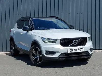 Used Volvo XC40 R-Design 197 HP (144 kW) 2020 Silver SUV