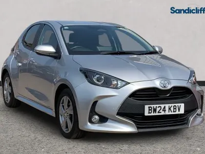 Used Toyota Yaris 116 HP (85 kW) 2024 Silver Hatchback