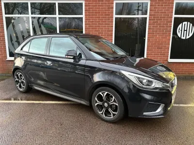 Usado MG MG3 Exclusive 106 CV (77 kW) 2021 Negro Utilitario