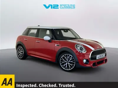 Usado Mini Cooper Hatch 136 HP (100 kW) 2019 Vermelho Citadino