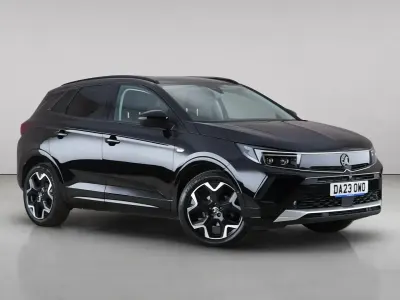 Used Vauxhall Grandland X Ultimate 131 HP (96 kW) 2023 Black SUV